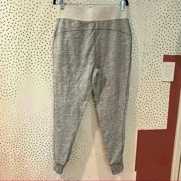 Lululemon Cool and Collected Joggers - Picture 10 of 10